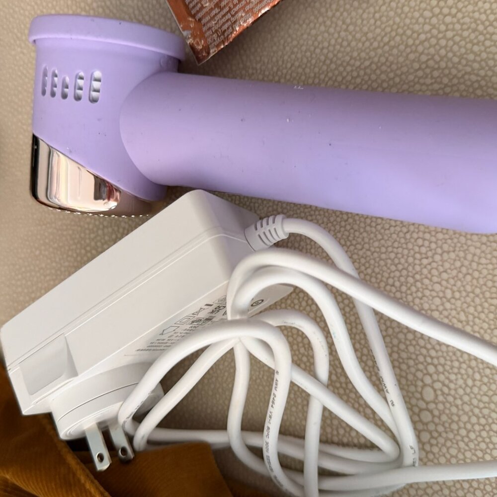 PEACH™ 2 go | Travel-friendly IPL laser Hair Removal Device